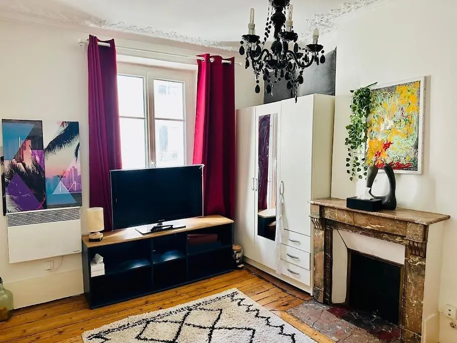 Anime Et Nifty A Paris/denfert Rochereau Apartment Paris